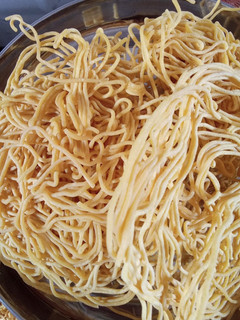 ચણા ના લોટ ની સેવ (Chana Flour Sev Recipe In Gujarati) રેસીપી મુખ્ય ફોટો