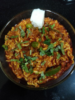 પનીર ભૂર્જી (Paneer bhurji recipe in Gujarati) રેસીપી મુખ્ય ફોટો