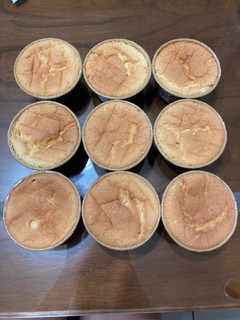 戚風杯子蛋糕（分蛋） 的食譜成品照片