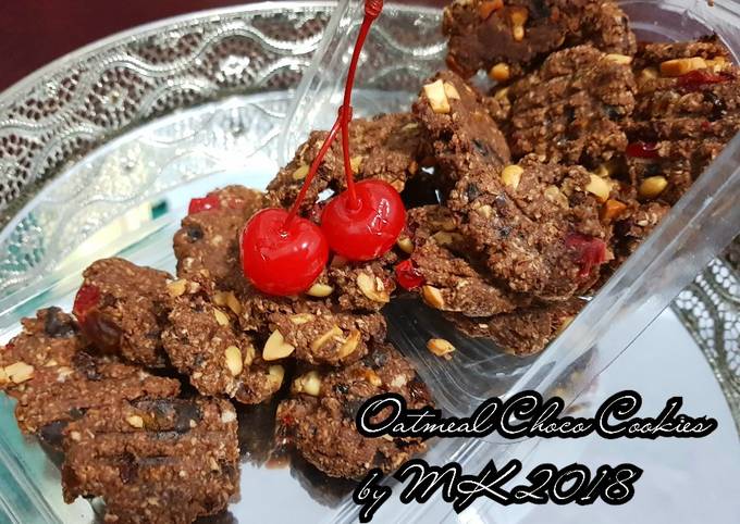 Rahasia Membuat 16. Oatmeal Choco Cookies for Diet #BikinRamadanBerkesan, Enak