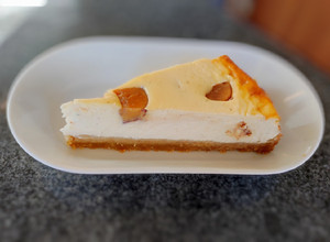 Karamellás sajttorta (McDonald's-es, sóskaramellás szaloncukorral) recept fotója