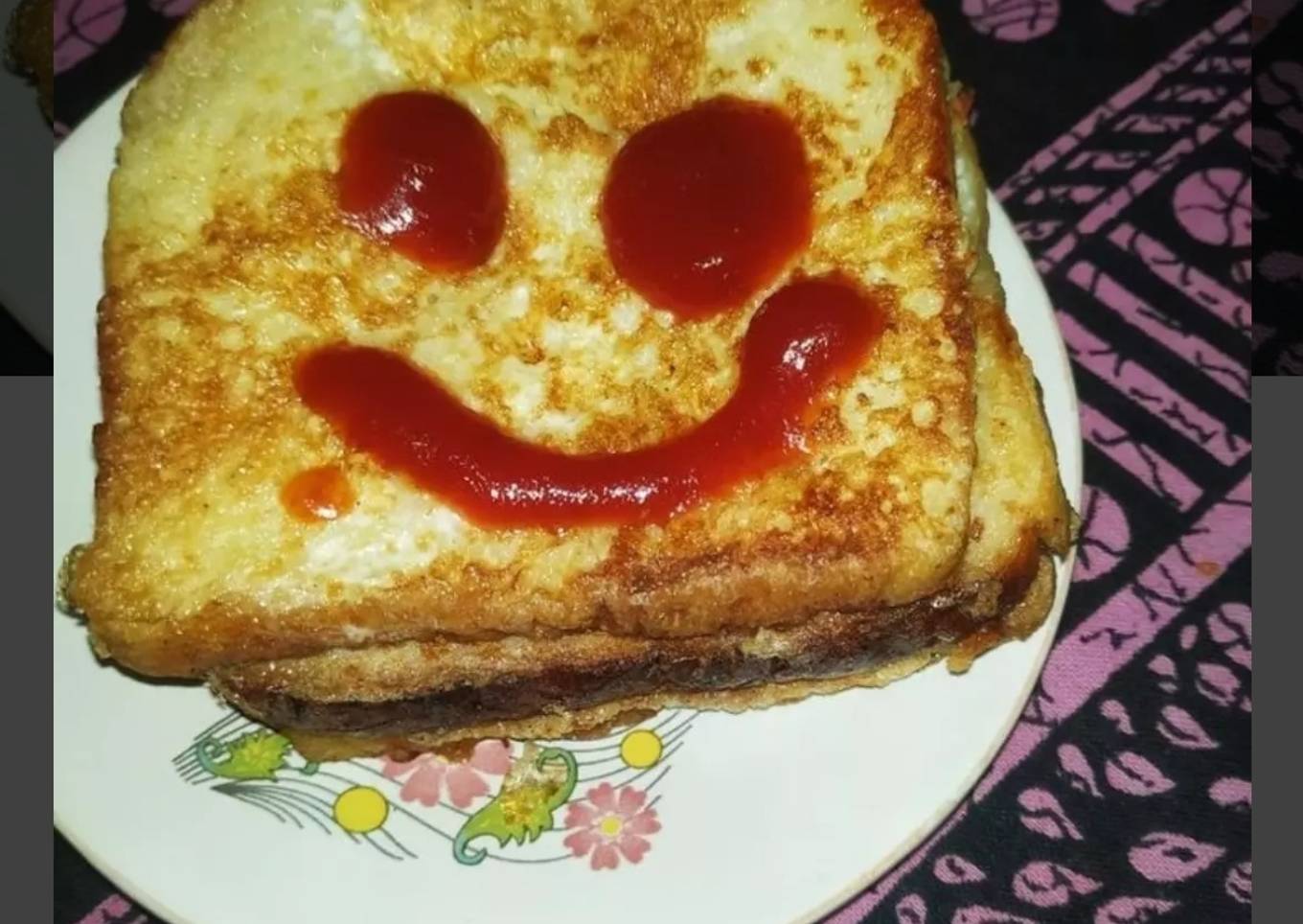 Aloo Pyaz Ke Sandwhich