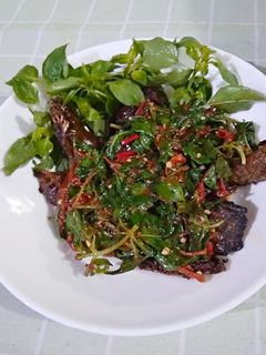 Foto resep Ikan pari asap sambal kemangi