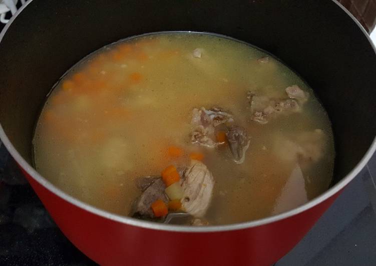 Langkah Mudah untuk Menyiapkan Sup paikut sayur (non halal) yang Bikin Ngiler