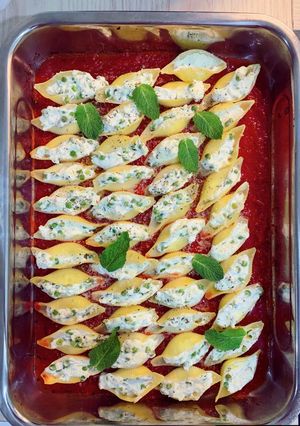 Une photo de Conchiglionis farcis Ricotta Chèvre Petits Pois