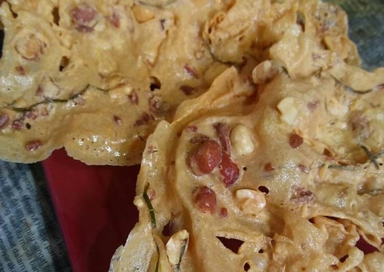 Peyek kacanng garing gurih renyah