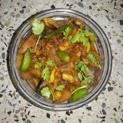 A picture of Potato pumpkin jackfruit seeds curry.