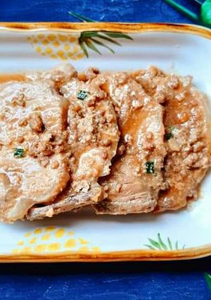 Hình của món Thịt cốt lết rim sữa.