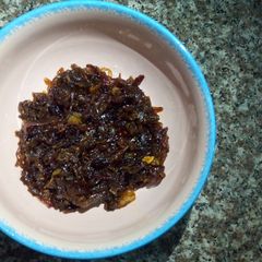 A picture of Caramelized Onions.