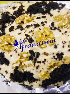 A picture of Choco walnut cake in microwave ready in 4 minutes.
