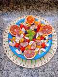 Ensalada primavera 🪻🌷🏵️🌈 pasta de lenteja roja y 🦐🍊🥭🍅🧀