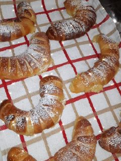 Φωτογραφία της συνταγής Γεμιστά ψωμάκια Bulochki με κρέμα