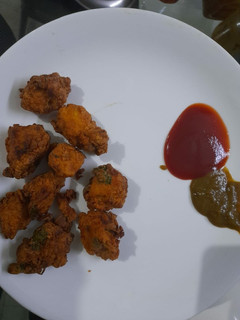 क्रिस्पी चिकन(Crispy chicken recipe in hindi) रेसिपी मुख्य फोटो