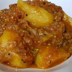 A picture of Bharta style baigan aloo.