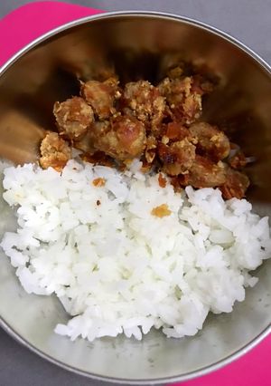Hình của món Ăn dặm: Cơm bò xíu mại sốt cà.