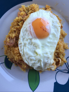 Una foto de Guiso de choupa con huevo de postre
