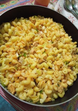 A picture of Chicken macaroni.