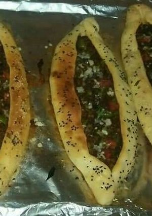 A picture of CHEESY TURKISH PIDE😋😍.
