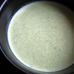 A picture of Broad Beans Soup.