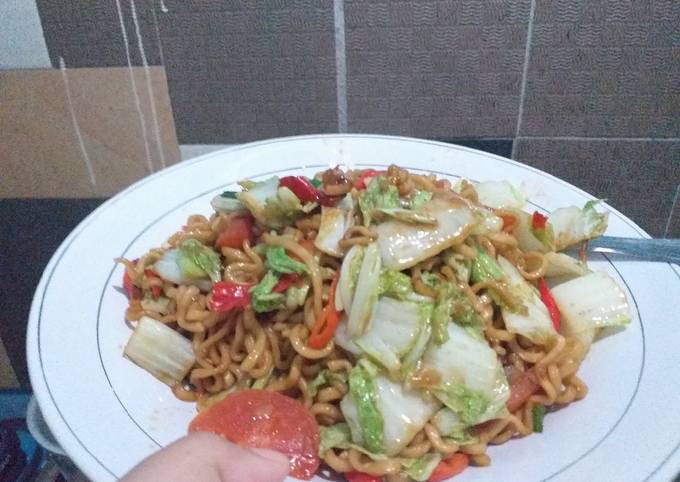 Mie Goreng pedas manis