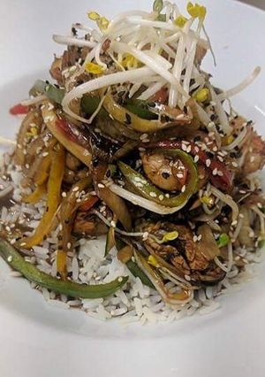 Una foto de Chopsuey de langostinos