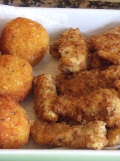 Una foto de Palitos de pollo con cereales aptos para celíacos y alérgicos