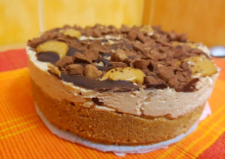 Cheesecake de crema de cacahuete y chocolate