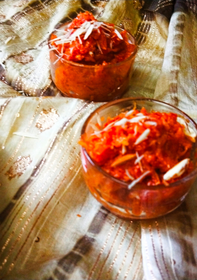 ગાજર નો હલવો (Gajar Halwa Recipe In Gujarati) રેસીપી મુખ્ય ફોટો