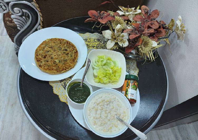 Recipe of Perfect Potato and fenugreek leaves paratha