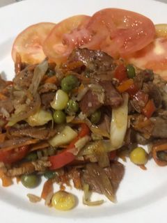 Una foto de Mix de carnes con vegetales