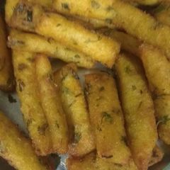 A picture of Potato and semolina cutlets.