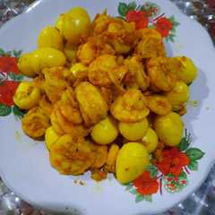 Udang dan Telur Puyuh Kunyit রেসিপির প্রধান ছবি