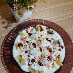 A picture of Dahi Bhalle.