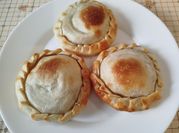 Una foto de queso panela asado