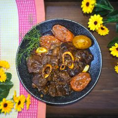 A picture of Slow-Cooked Beef Stew (Schmorbraten).