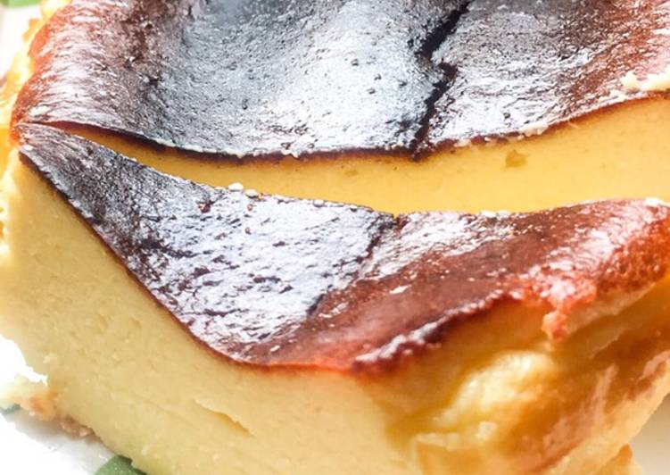 Resep Basque Burnt Cheesecake yang Enak