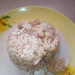 A picture of Cinnamon rice.