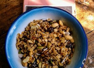 Una foto de Granola de AVENA con PLÁTANO