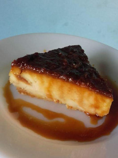 Una foto de Budín de pan clásico