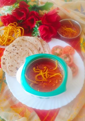 A picture of Gathiya ki sabji 😋 Kathiyawadi Gathiya Nu shaak 🍅 🍅.