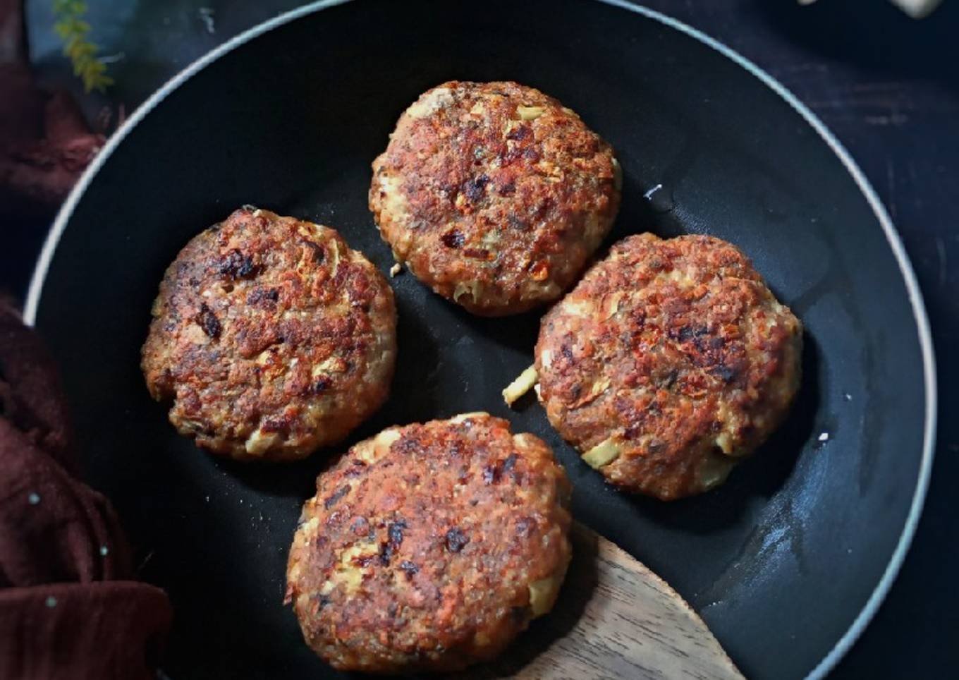 Langkah Mudah untuk Menyiapkan Beef Patty Anti Gagal