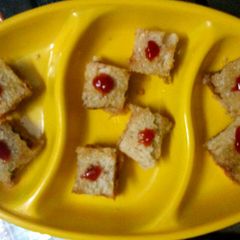 A picture of Brown Bread Potato Sandwich Bites.
