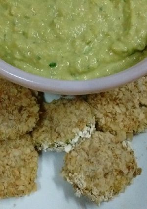 Una foto de Snack verde de zucchini y mayonesa de arvejas