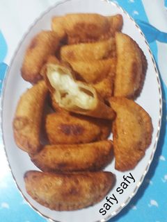 صورة لوصفة سمبوسك باف(بالجبنة المطاطية)