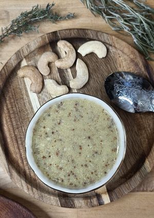 Une photo de 🌿 Vinaigrette moutarde cajou vinaigre au miel