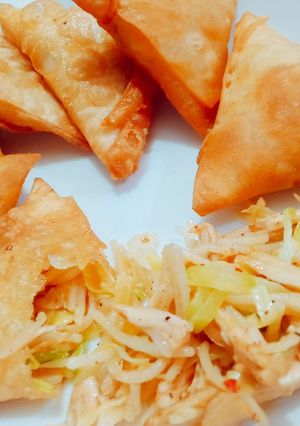 A picture of Spaghetti 🍝 samosa.