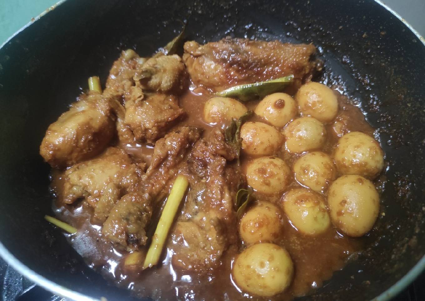 Ayam Telur Puyuh Bumbu Rujak