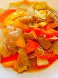 หมูผัดพริกหยวก