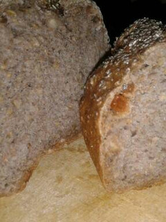 Una foto de Pan muesli con masa madre