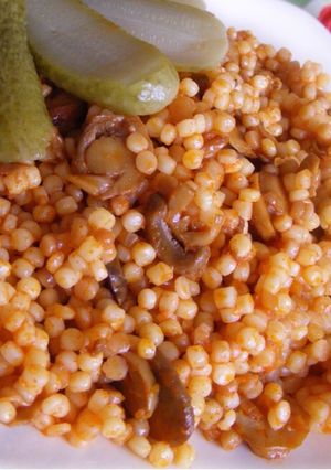 Tejfölös -gombás tarhonya recept fotója